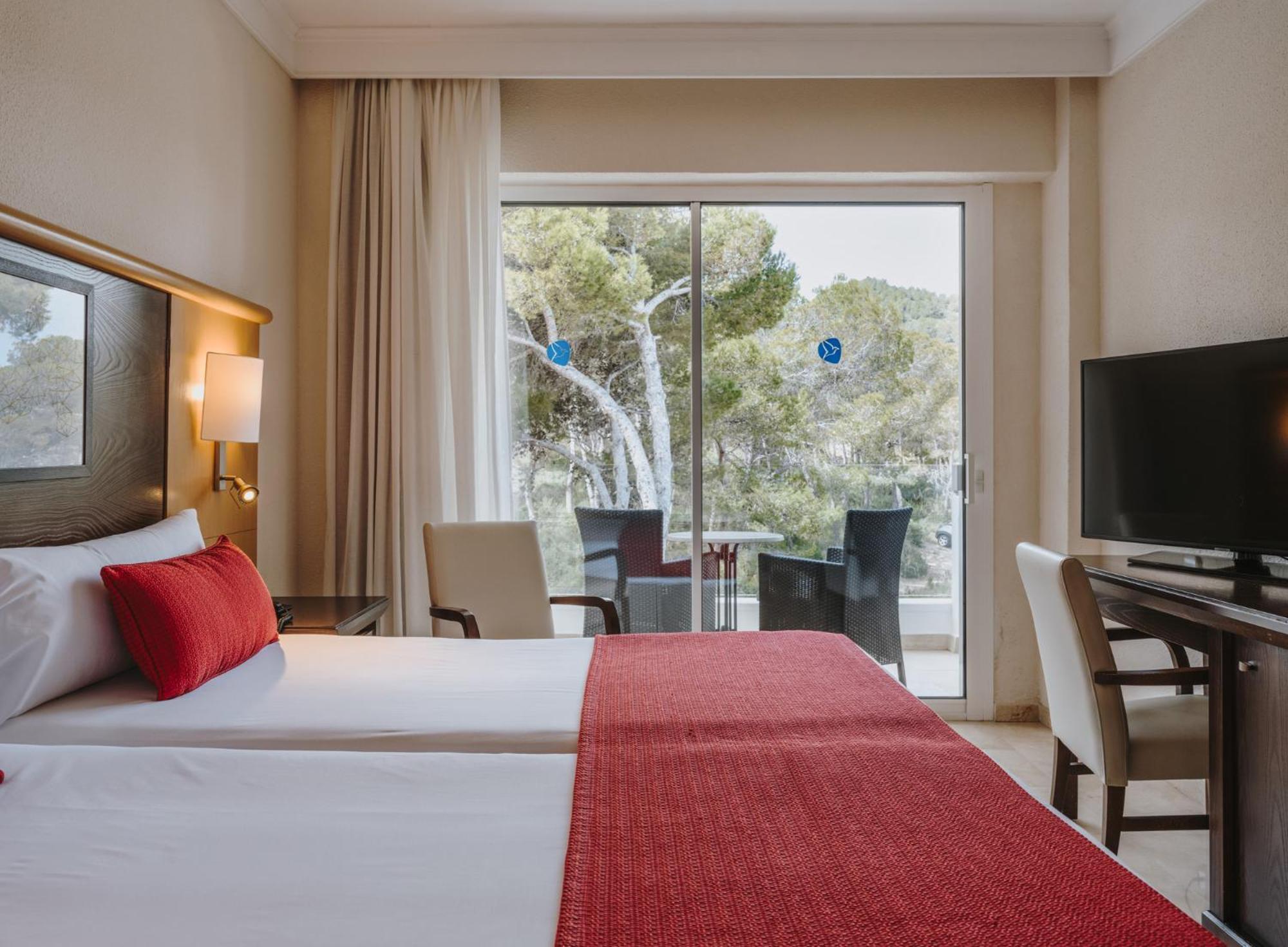 Grupotel Aguait Resort & Spa - Adults Only Cala Ratjada  Kültér fotó